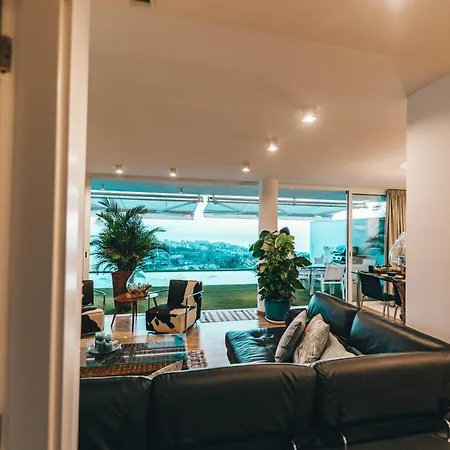 Luxury In Holiday home